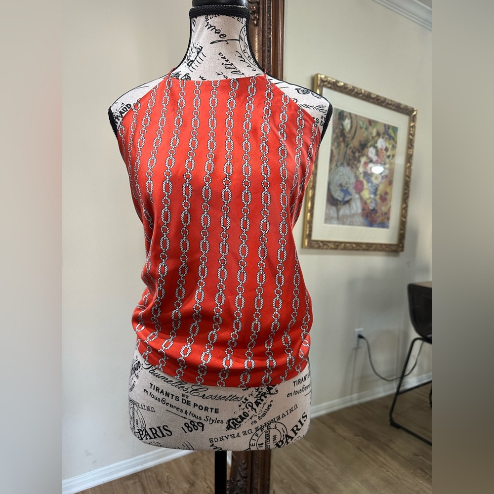 Sexy back red chain design halter top with halter ties and tied back